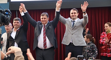 Tugay'dan Aliağa'ya vaat yağmuru