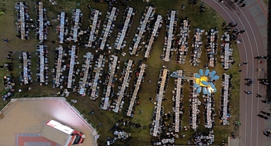 Türkmen Binlerce Kemalpaşalı İle İftar Yaptı