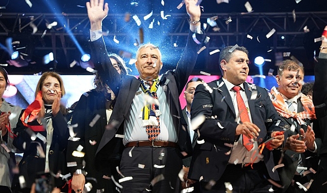 Türkmen Ve Tugay Binlere Seslendi