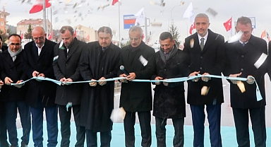 Uraloğlu, Kütahya'da toplu açılış töreninde konuştu