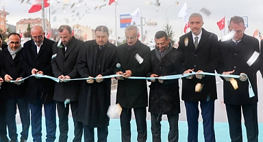 Uraloğlu, Kütahya'da toplu açılış töreninde konuştu
