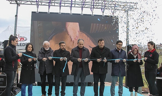 Uşak Belediyesince yapılan Gençlik Parkı açıldı