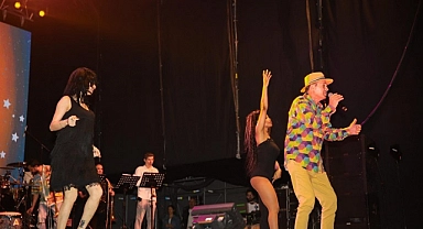 13. Alaçatı Ot Festivali’nde Ayhan Sicimoğlu rüzgarı