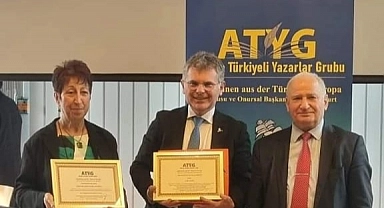 Avrupa Türkiyeli Yazarlar Grubu’ndan Çiğli’ye ödül