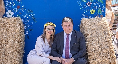 Başkan Tugay, Alaçatı Ot Festivali’nin açılışını yaptı