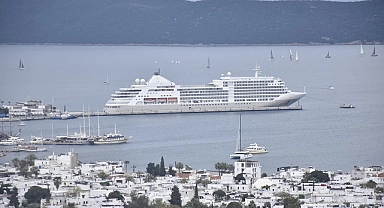 Bodrum'a sezonun ilk kruvaziyeri geldi
