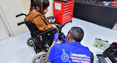 Büyükşehir'den ‘engelsiz yaşam’ için yol yardım desteği