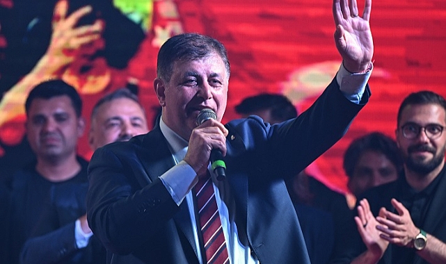 Cemil Tugay zaferini kutladı