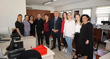 CHP Urla İlçe' de coşkulu bayram kutlaması