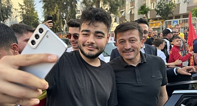 Dağ, Süper Lig'e çıkan Göztepe'yi kutladı