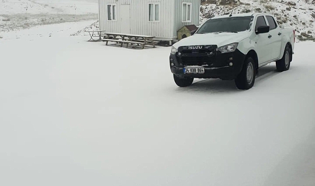 Denizli'de Bozdağ beyaza büründü