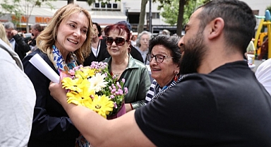 Göztepe sakinlerinden Başkan Mutlu’ya sevgi seli