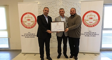 Güzelbahçe’de mazbata krizi tatlıya bağlandı