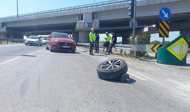 İki otomobilin çarpışması sonucu 6 kişi yaralandı
