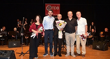 İZDO Türk Sanat Müziği Korosu'ndan Unutulmaz Konser