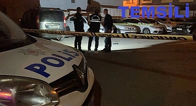 İzmir'de silahlı saldırıya uğrayan kişi hayatını kaybetti