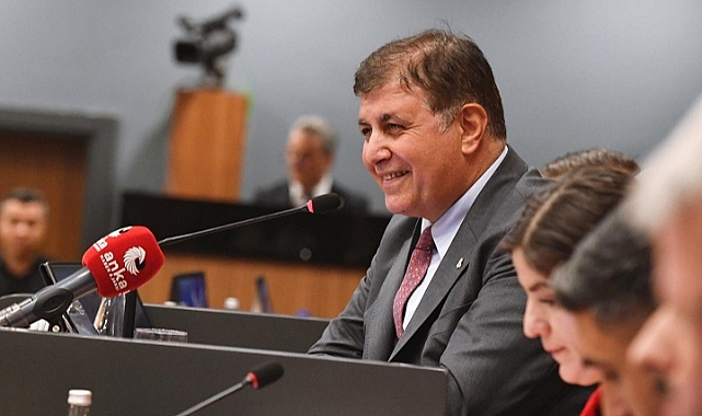 “İzmir’i Türkiye’de en düşük su fiyatına sahip il yapacağız”
