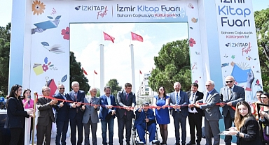 İzmir Kitap Fuarı Kültürpark’ta başladı