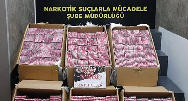 Kargo'dan uyuşturucu hap çıktı