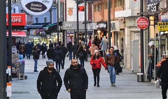 Kemeraltı’nda ücretsiz internet ağı genişliyor