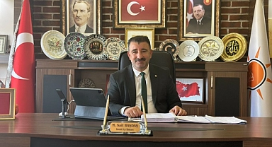 “Konak Belediyesi’nin borç pankartını asın”