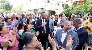 Mazbata töreni ertelendi, Bucalılar tepki gösterdi