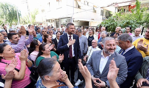 Mazbata töreni ertelendi, Bucalılar tepki gösterdi