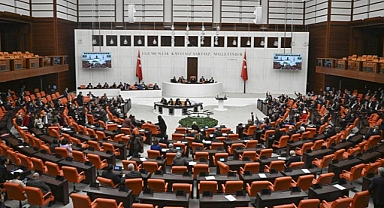 Meclis'te anayasa mesaisi