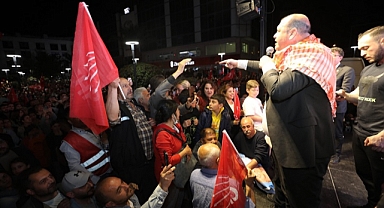 Menderes Tek Yürek Oldu