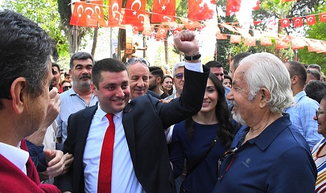 Övünç Demir, mazbatasını aldı
