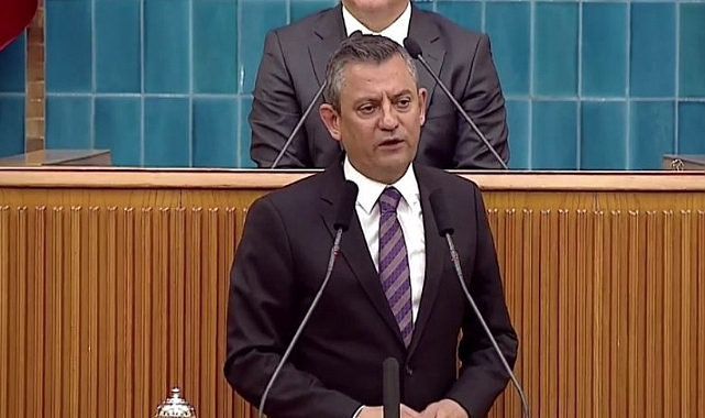 Özel'den MEB'in taslağına tepki