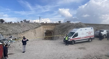 Patates deposu çöktü: 2 ölü 6 yaralı