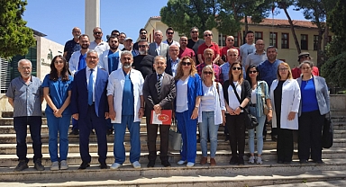 Veteriner hekimler "Dünya veteriner hekimler gününde" buluştu