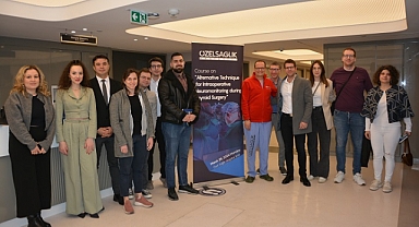 Yabancı Hekimlere Tiroid Cerrahisinde Sinir Monitörizasyonu Eğitimi