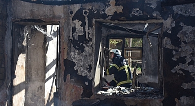 Yangında yatalak hasta kadın hayatını kaybetti