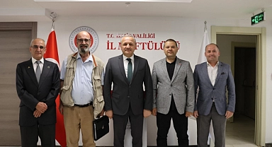 Aksaçlılar’dan İzmir İl Müftüsüne Ziyaret