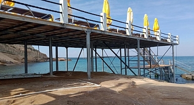 Ayıbalığı Koyu'ndaki izinsiz demir iskele yıkılacak!