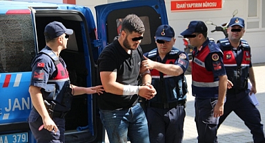 Babasını bıçaklayarak öldüren zanlı tutuklandı