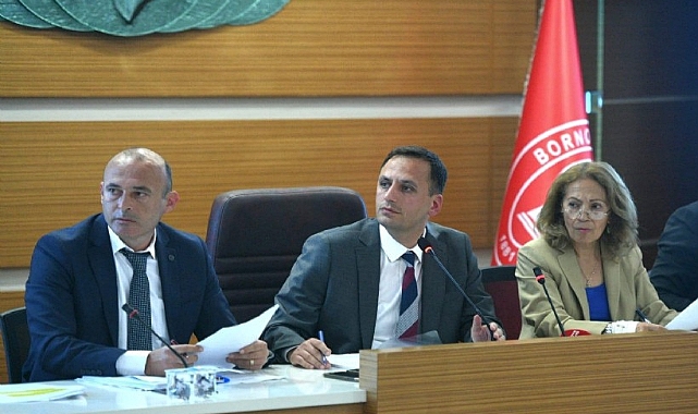 Başkan Eşki yeni müdürlüklerin müjdesini verdi