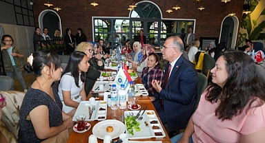 Başkan Işık, şehit anneleri ve şehit eşleriyle bir araya geldi