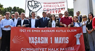 Başkan Tugay emekçilerin 1 Mayıs coşkusuna ortak oldu