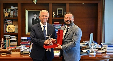Başkan Turan,  Ankara B.B.Başkanı  Mansur Yavaş’ı ziyaret etti