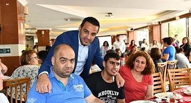 Başkan Yıldız Engelli Anneleri İle Buluştu