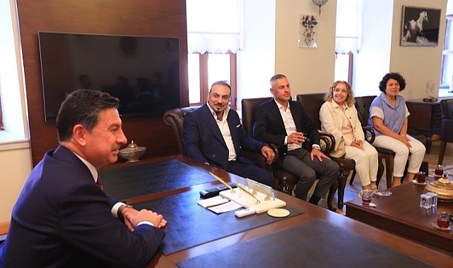 BGC üyelerinden Aras&#039;a hayırlı olsun ziyareti