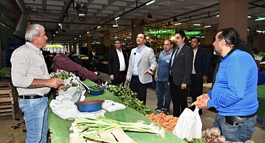 Bornova’da mesai gün doğarken başlıyor