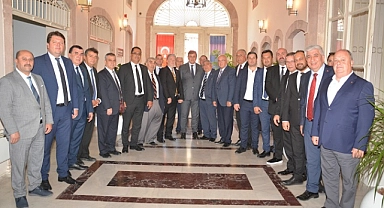 Esnafın sorunlarını masaya yatırdılar…