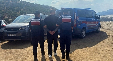 İzmir'de 2 şüpheli tutuklandı