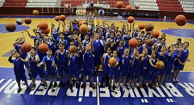 İzmir’de yaz okulları için kayıtlar başladı