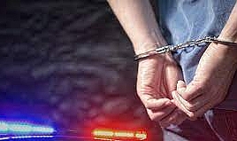 İzmir&#039;deki tefecilik ve dolandırıcılık operasyonunda 23 gözaltı