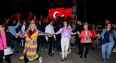 Karabağlar Hıdırellez Şenliği ile coştu